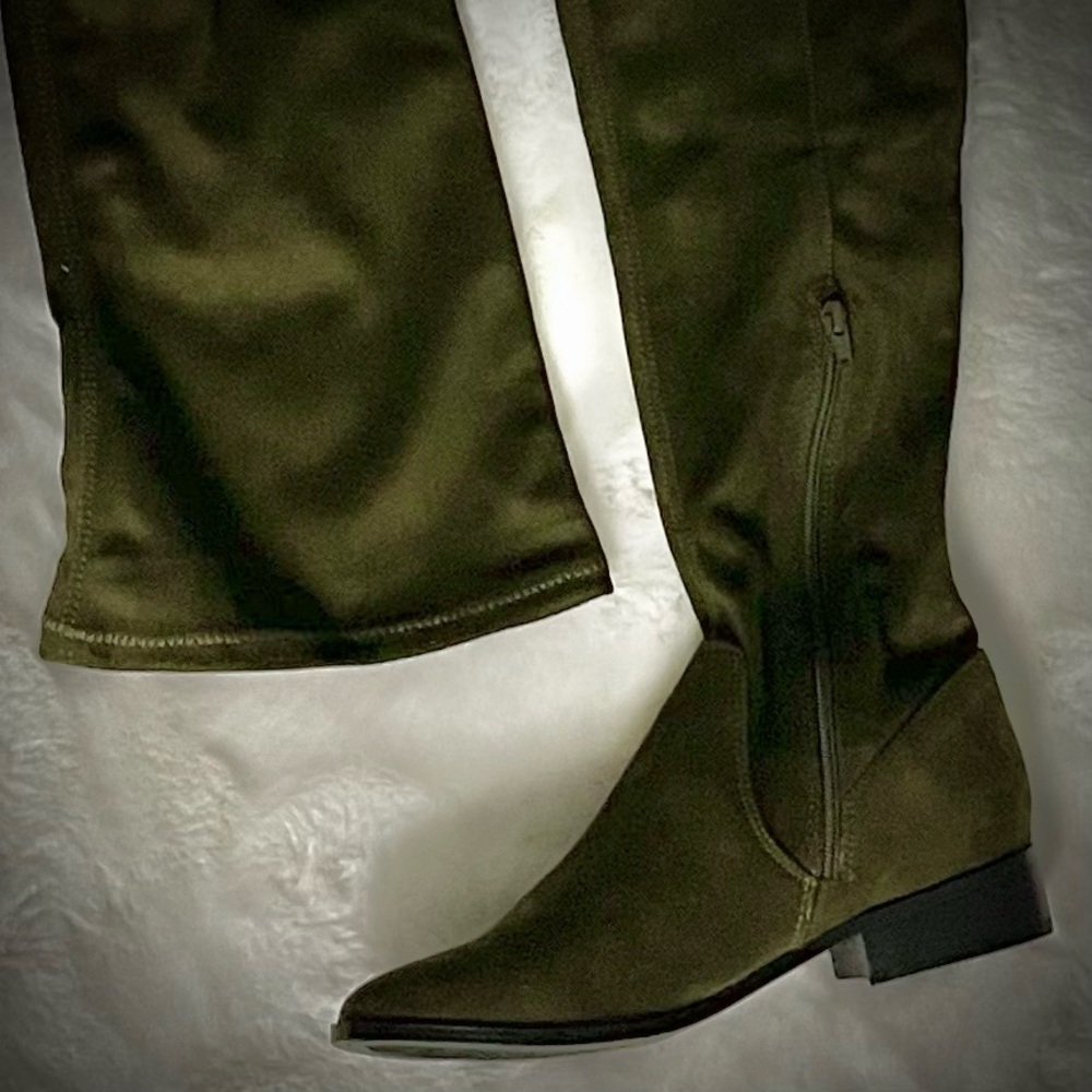 ALDO Olive Green OTK Boots 🦋 Over the Knee Boots 🦋 New in Box 🦋